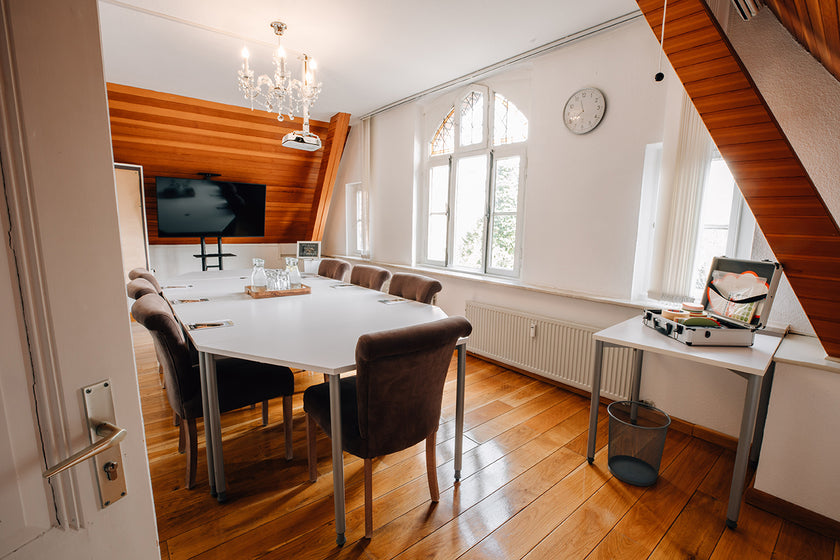 Bring a business friend Vol. 2 - Marienburg Monheim - Dienstag, 01.09.26